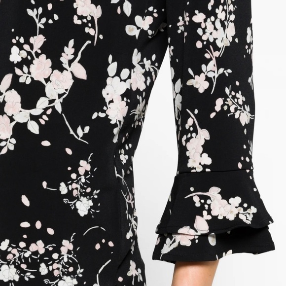 KARL LAGERFELD PARIS YESSIE TRUMPET SLEEVE KNIT TOP, BLACK - 2X - Picture 4 of 5